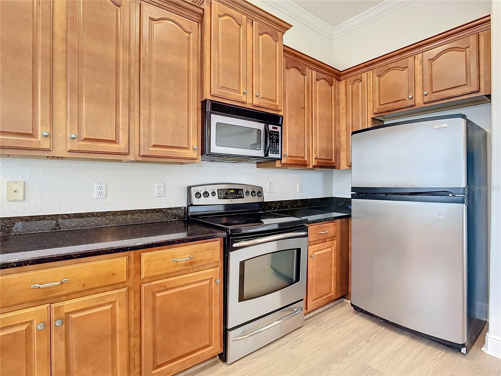 Image 7 of 62 For 132 Orange Ave