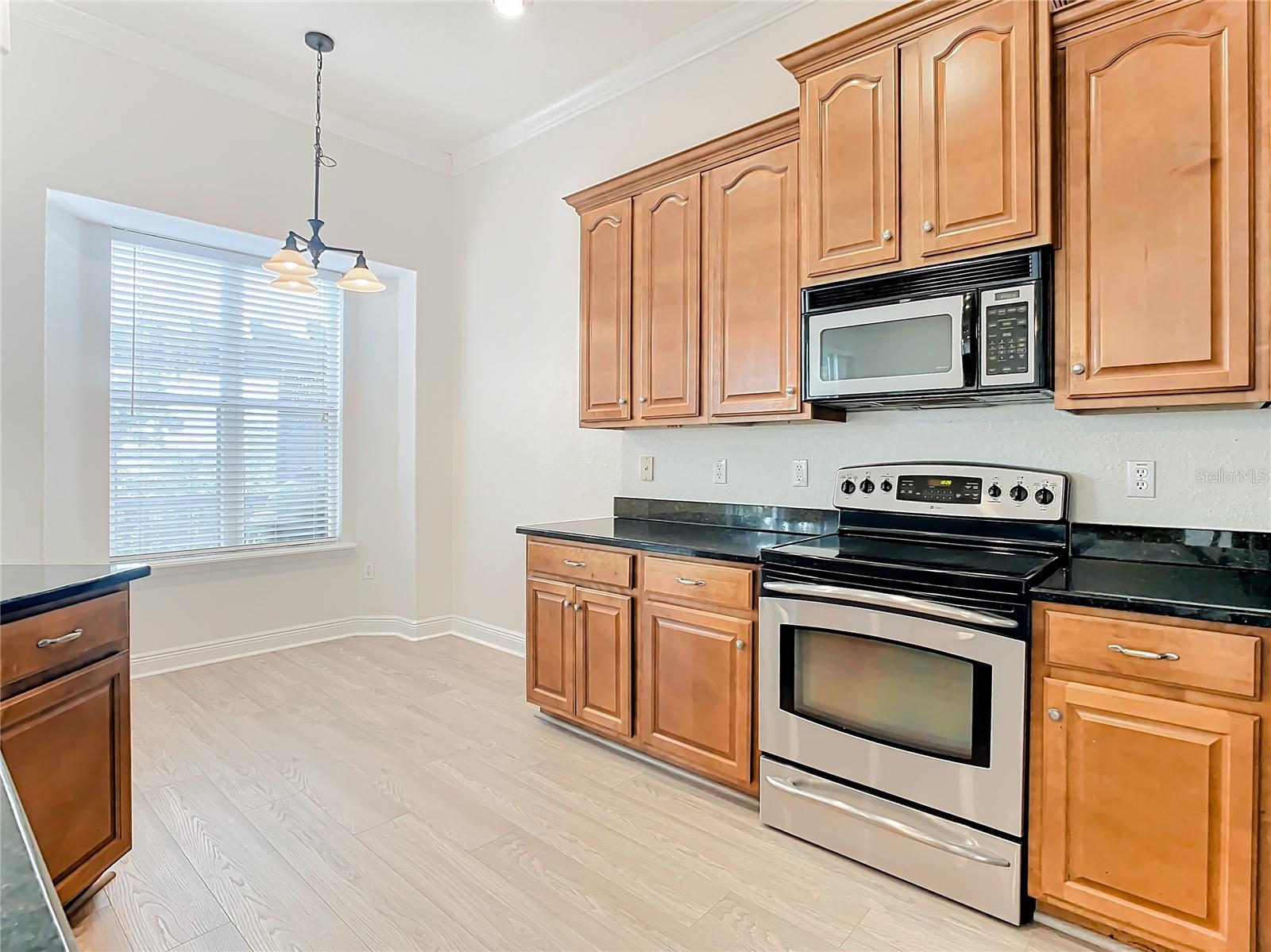 Image 8 of 62 For 132 Orange Ave