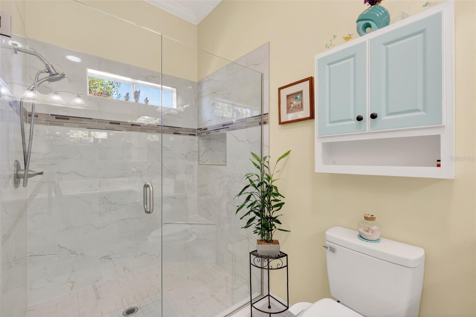 Image 31 of 49 For 416 Carrera Drive