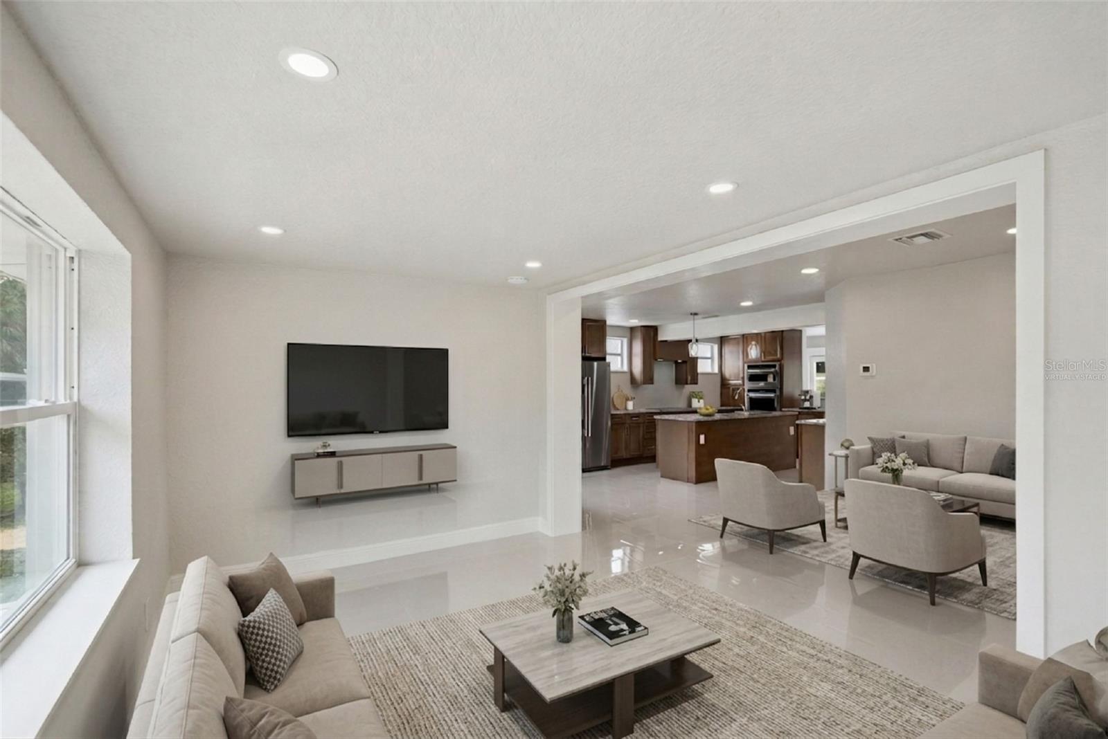 Image 21 of 62 For 2316 Griffin Drive