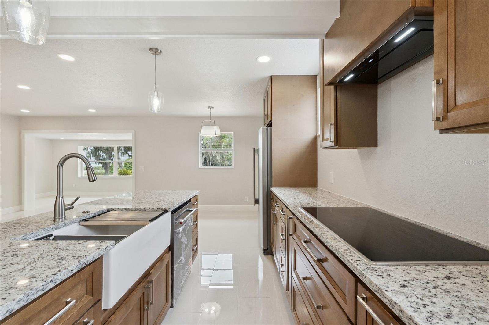 Image 8 of 62 For 2316 Griffin Drive