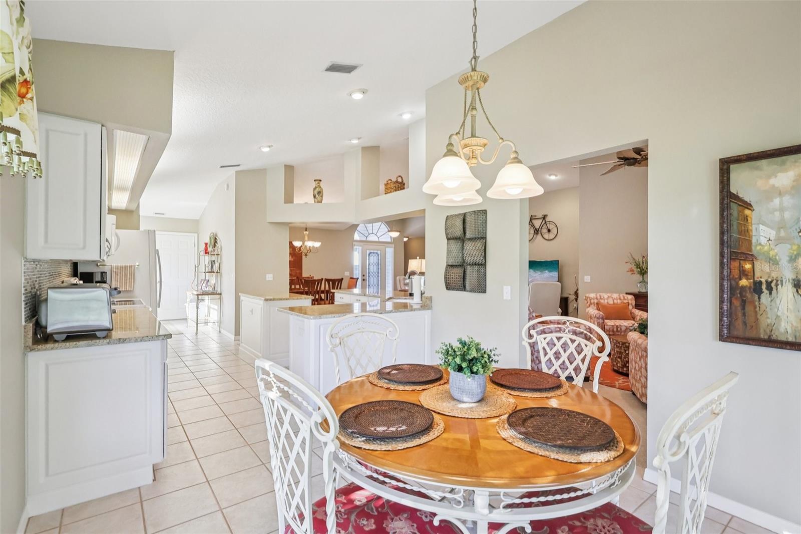 Image 18 of 56 For 587 Juniper Way