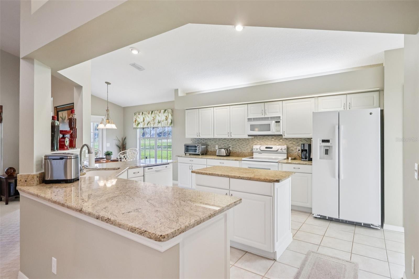 Image 21 of 56 For 587 Juniper Way