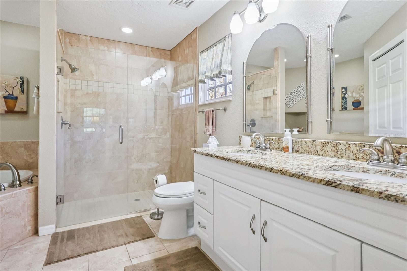 Image 27 of 56 For 587 Juniper Way