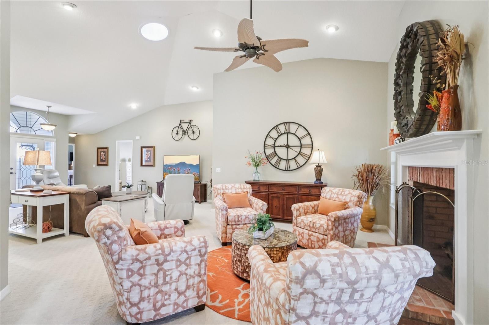 Image 7 of 56 For 587 Juniper Way