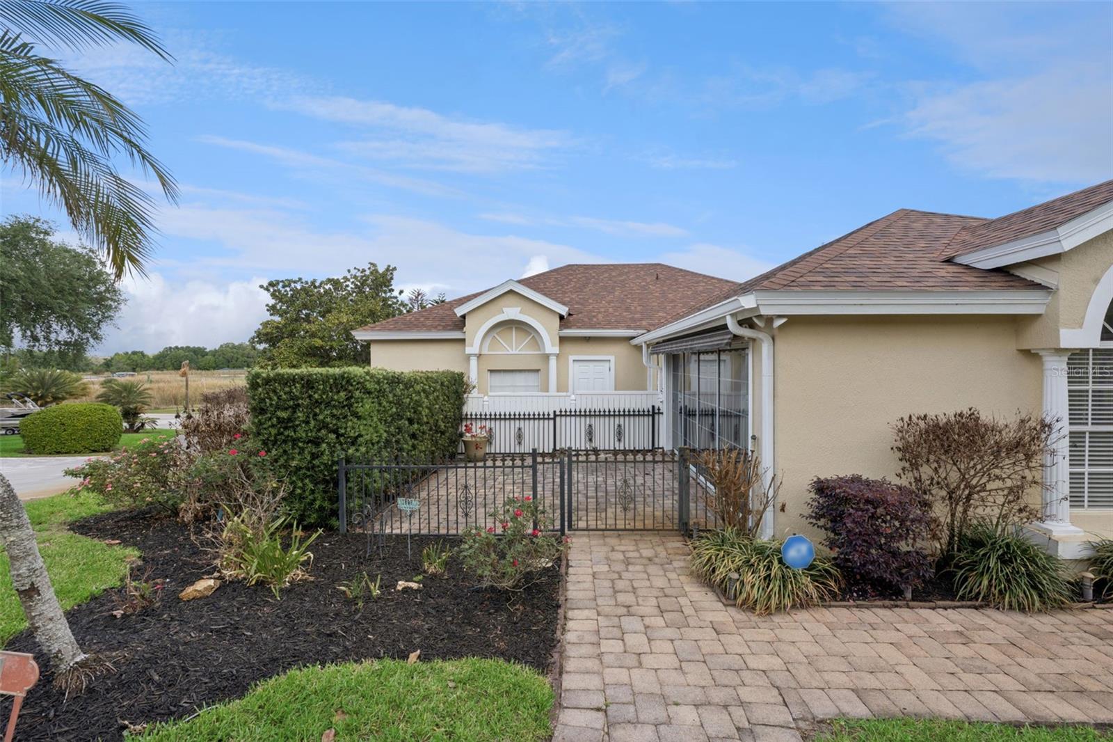 Image 52 of 82 For 16941 Magnolia Island Boulevard