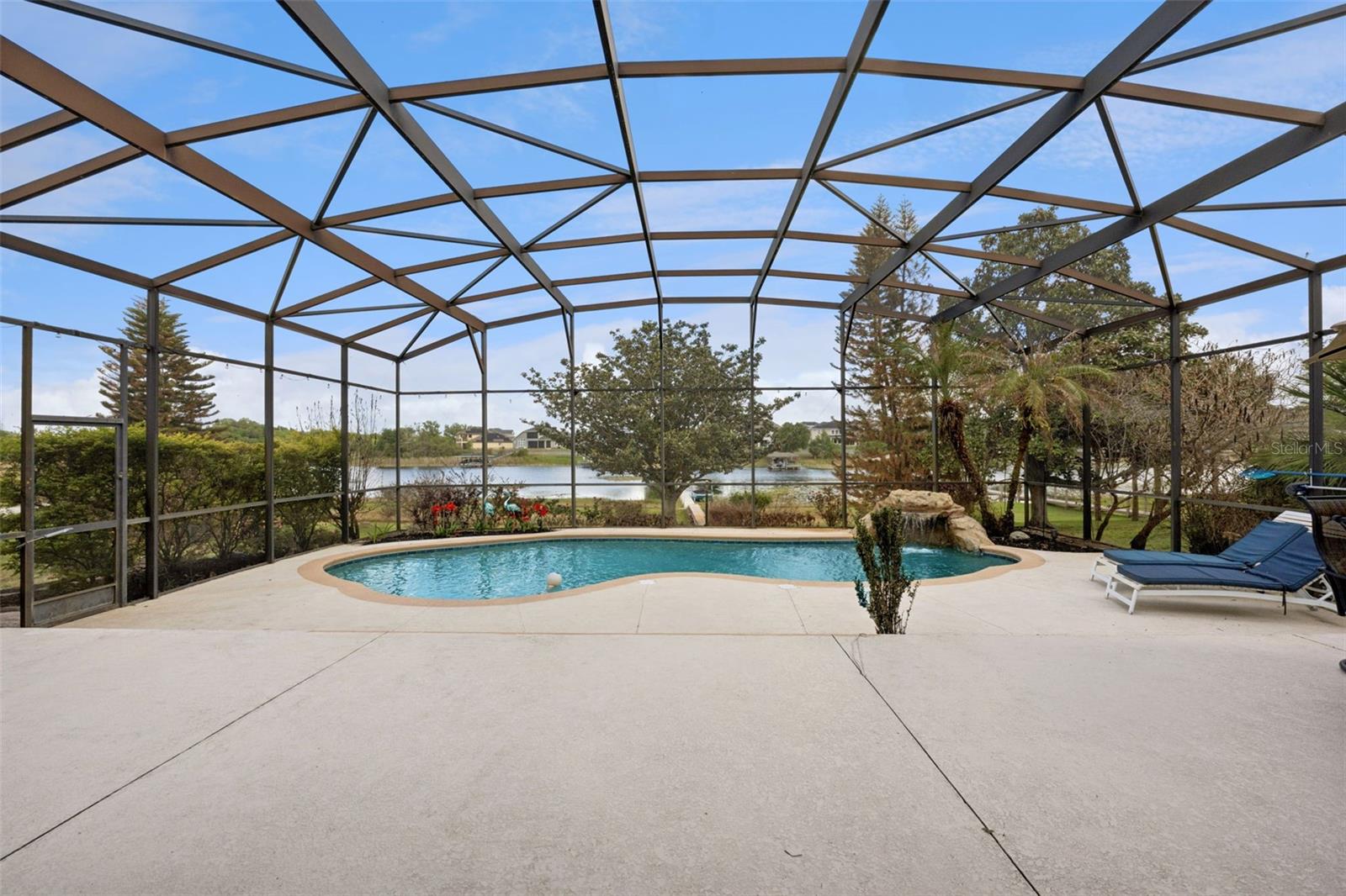 Image 6 of 82 For 16941 Magnolia Island Boulevard