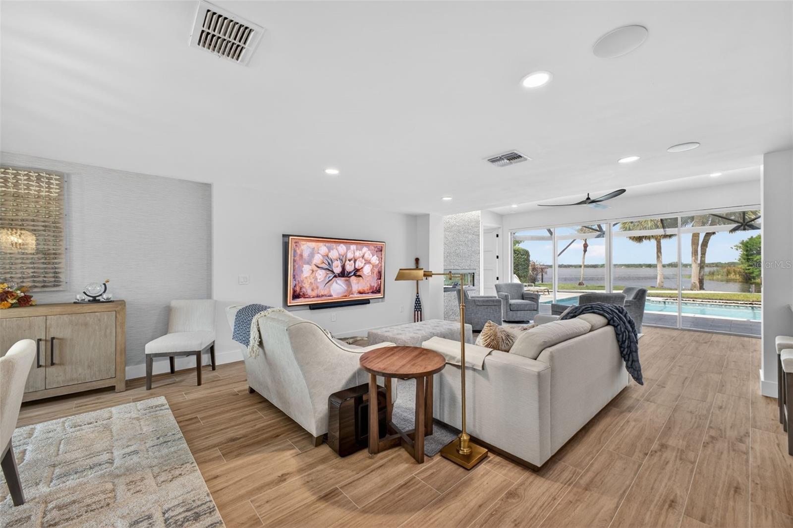 Image 12 of 80 For 28828 Beauclaire Drive