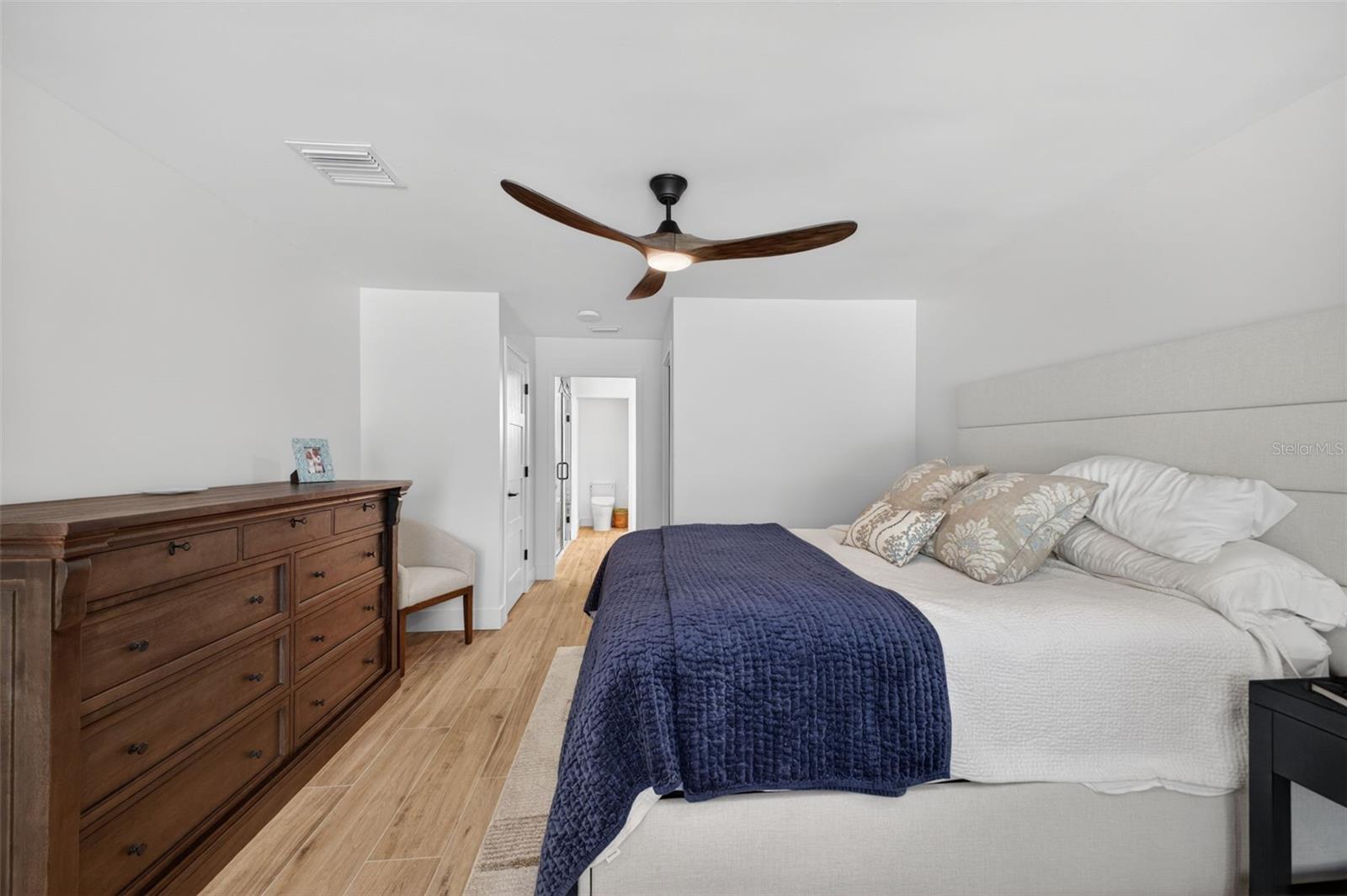 Image 29 of 80 For 28828 Beauclaire Drive