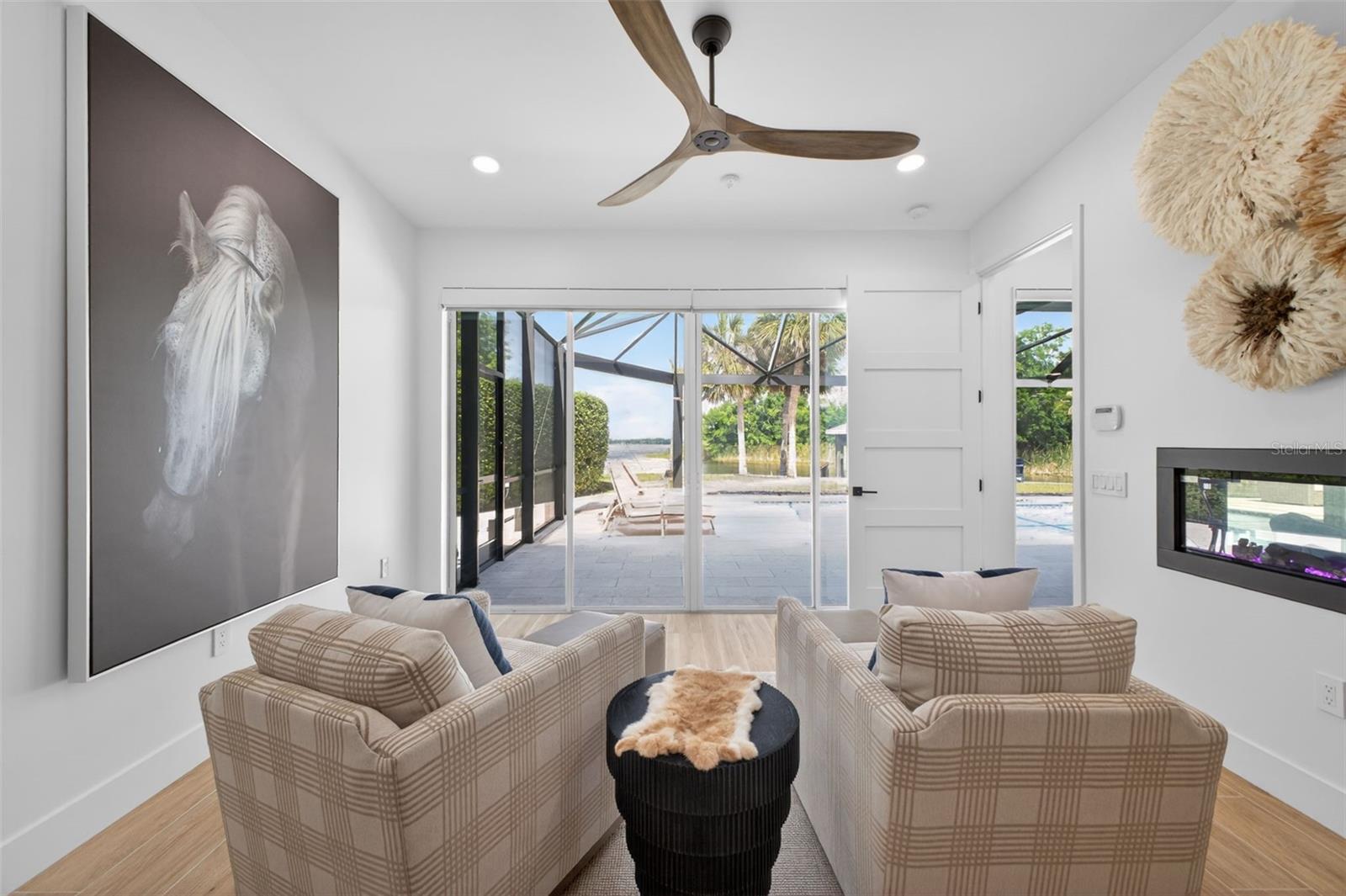 Image 32 of 80 For 28828 Beauclaire Drive