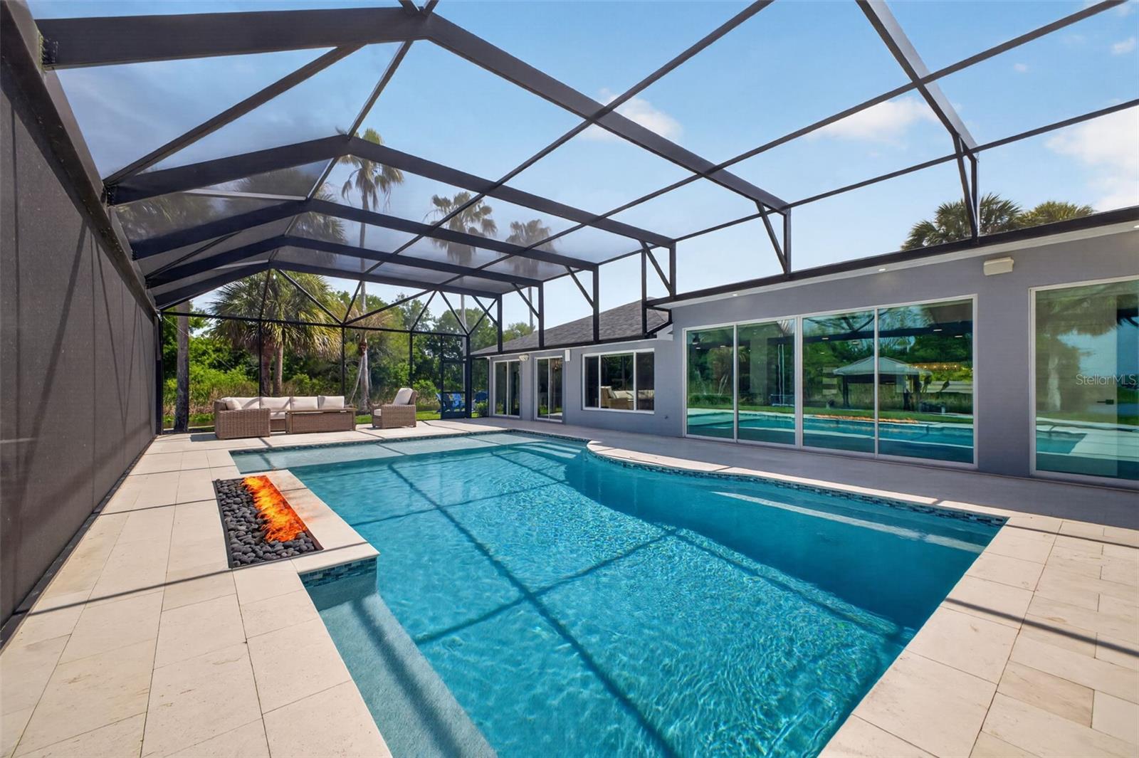 Image 6 of 80 For 28828 Beauclaire Drive