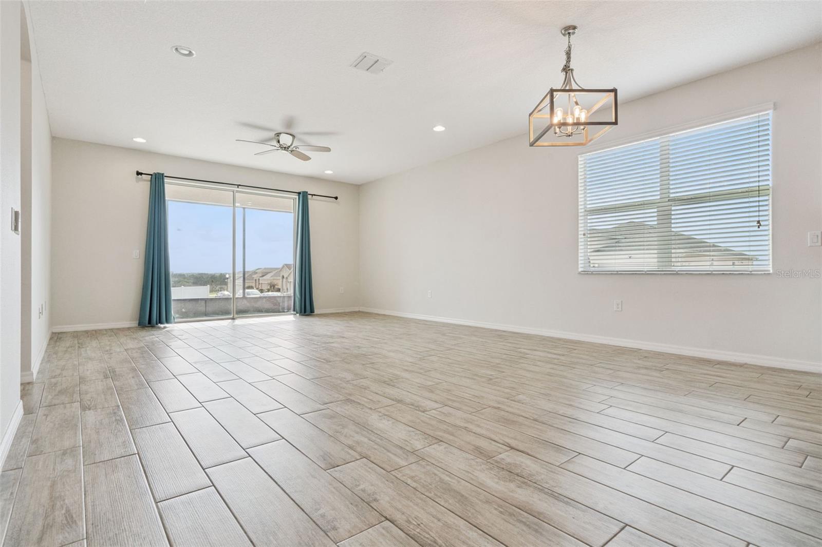 Image 16 of 64 For 603 Pescara Ave