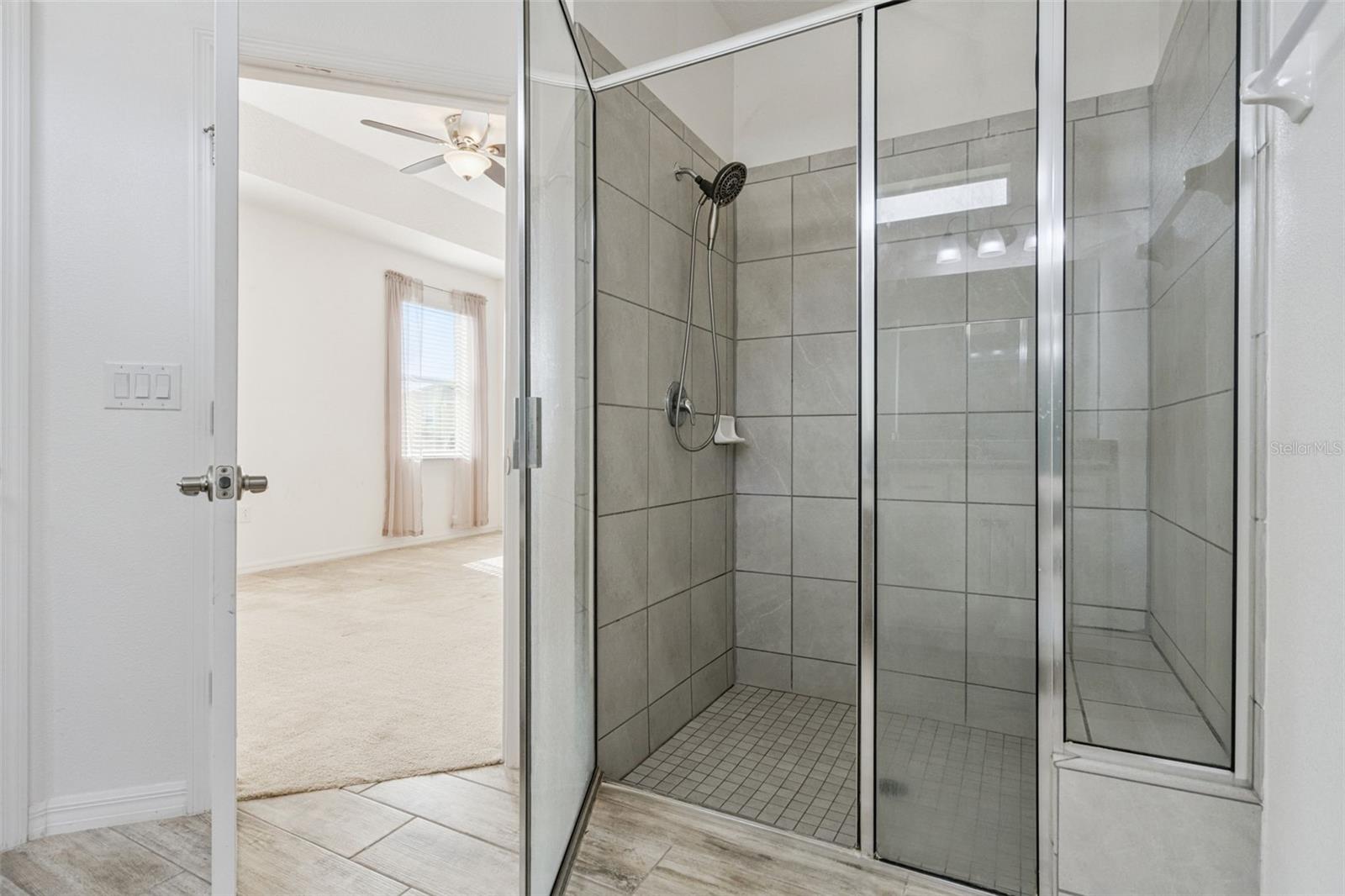 Image 23 of 64 For 603 Pescara Ave