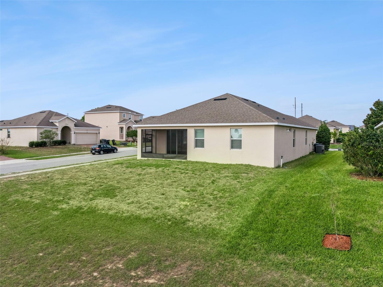 Image 46 of 64 For 603 Pescara Ave