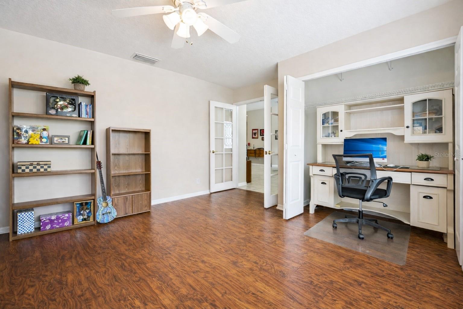 Image 12 of 46 For 6050 Sailboat Avenue