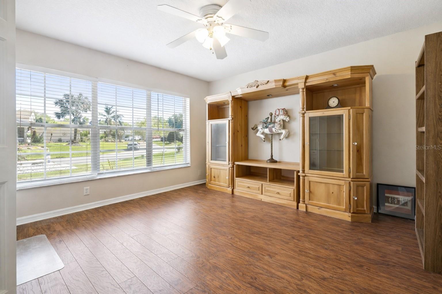 Image 13 of 46 For 6050 Sailboat Avenue