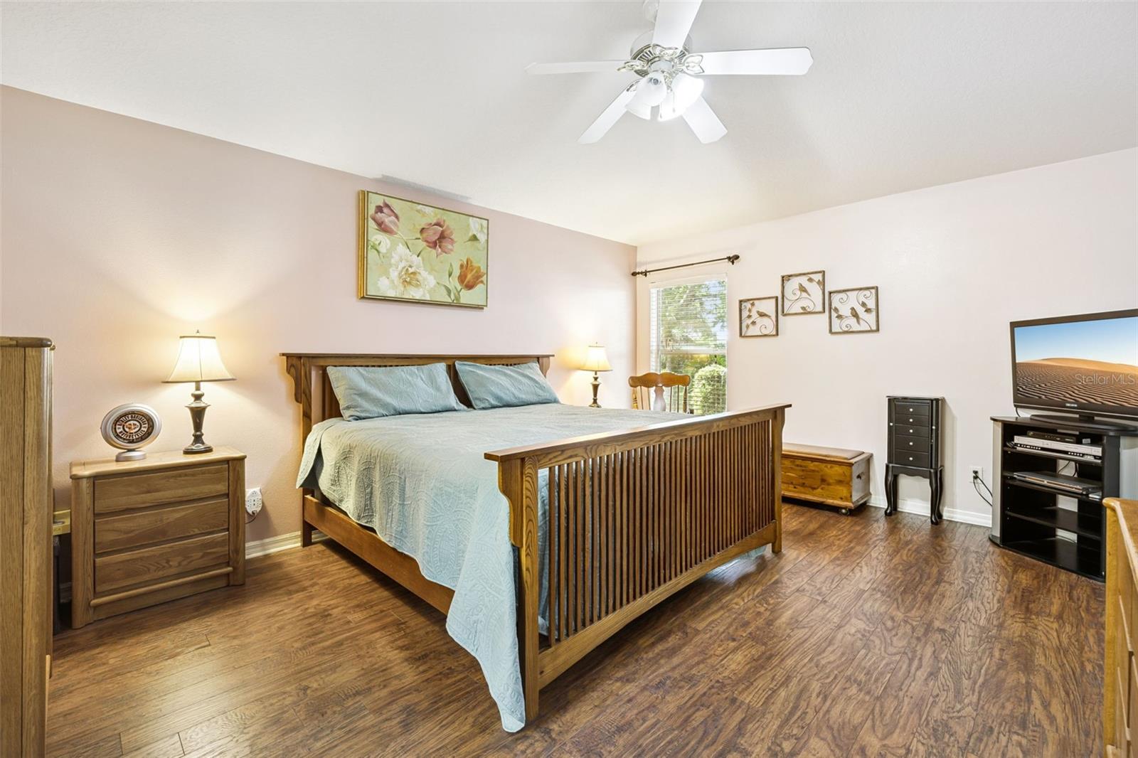 Image 17 of 46 For 6050 Sailboat Avenue