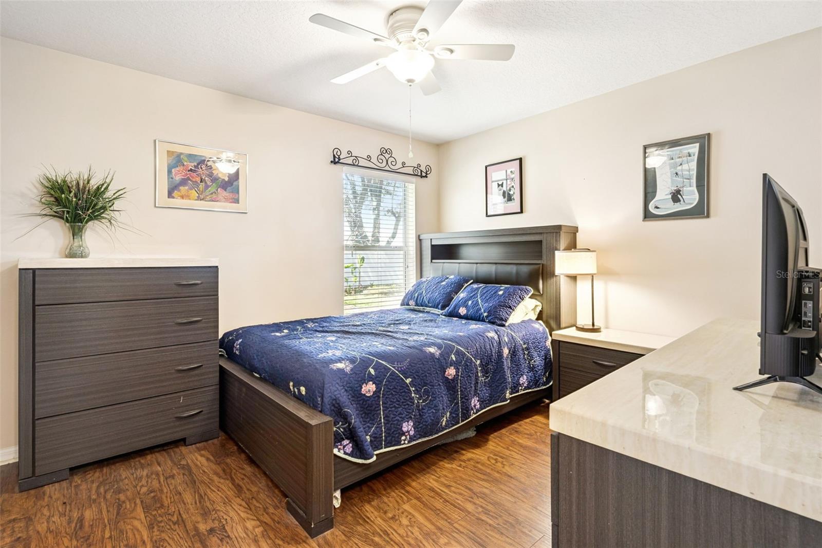 Image 21 of 46 For 6050 Sailboat Avenue