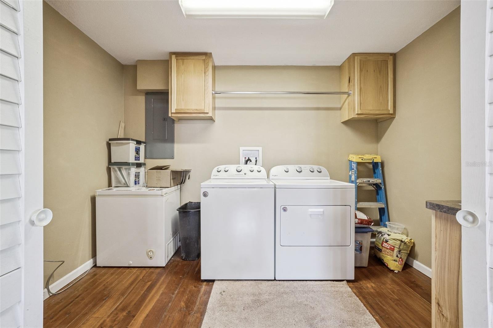 Image 19 of 38 For 2201 Sr 50  