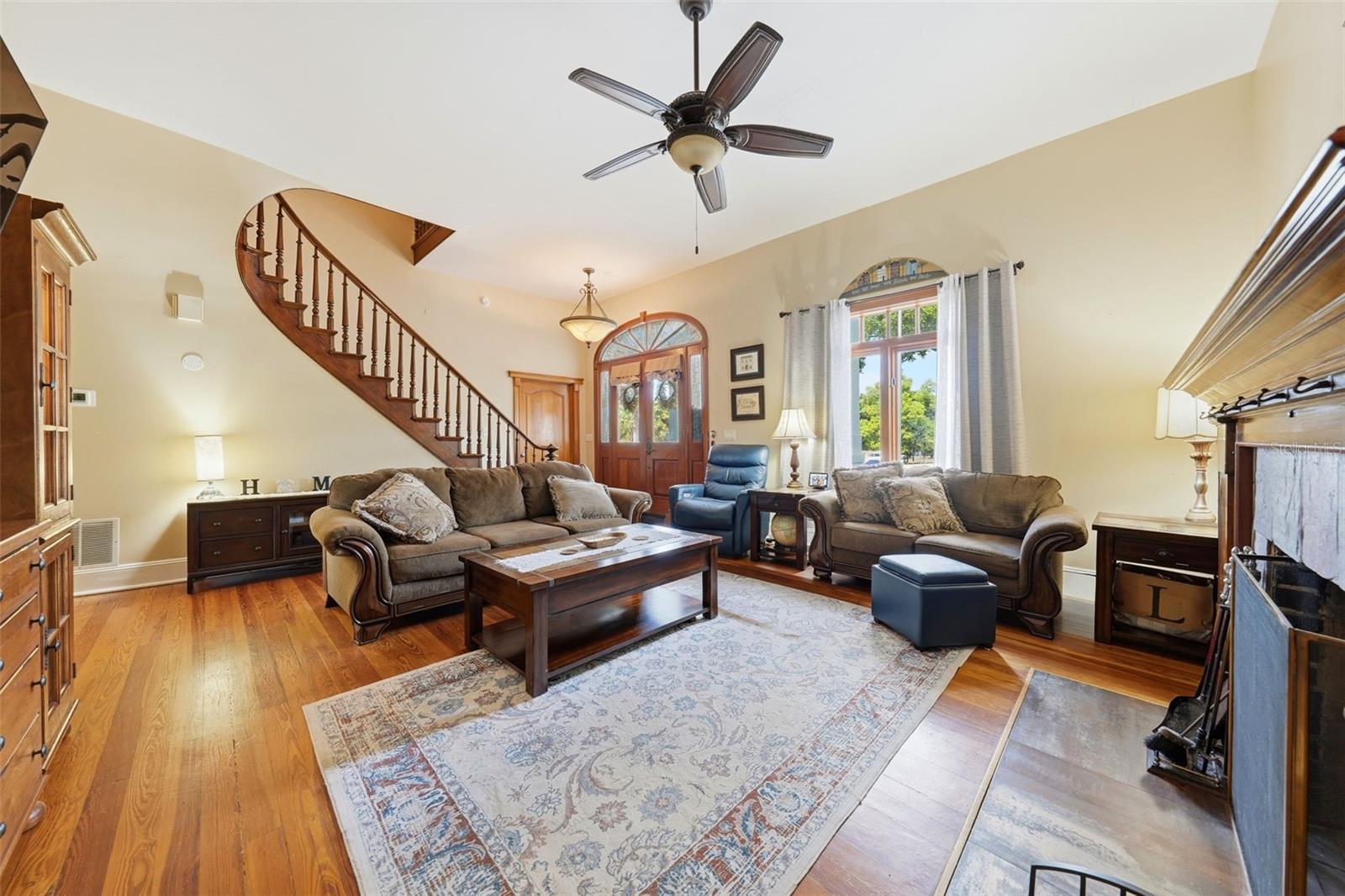 Image 43 of 82 For 835 Butch Cassidy Lane