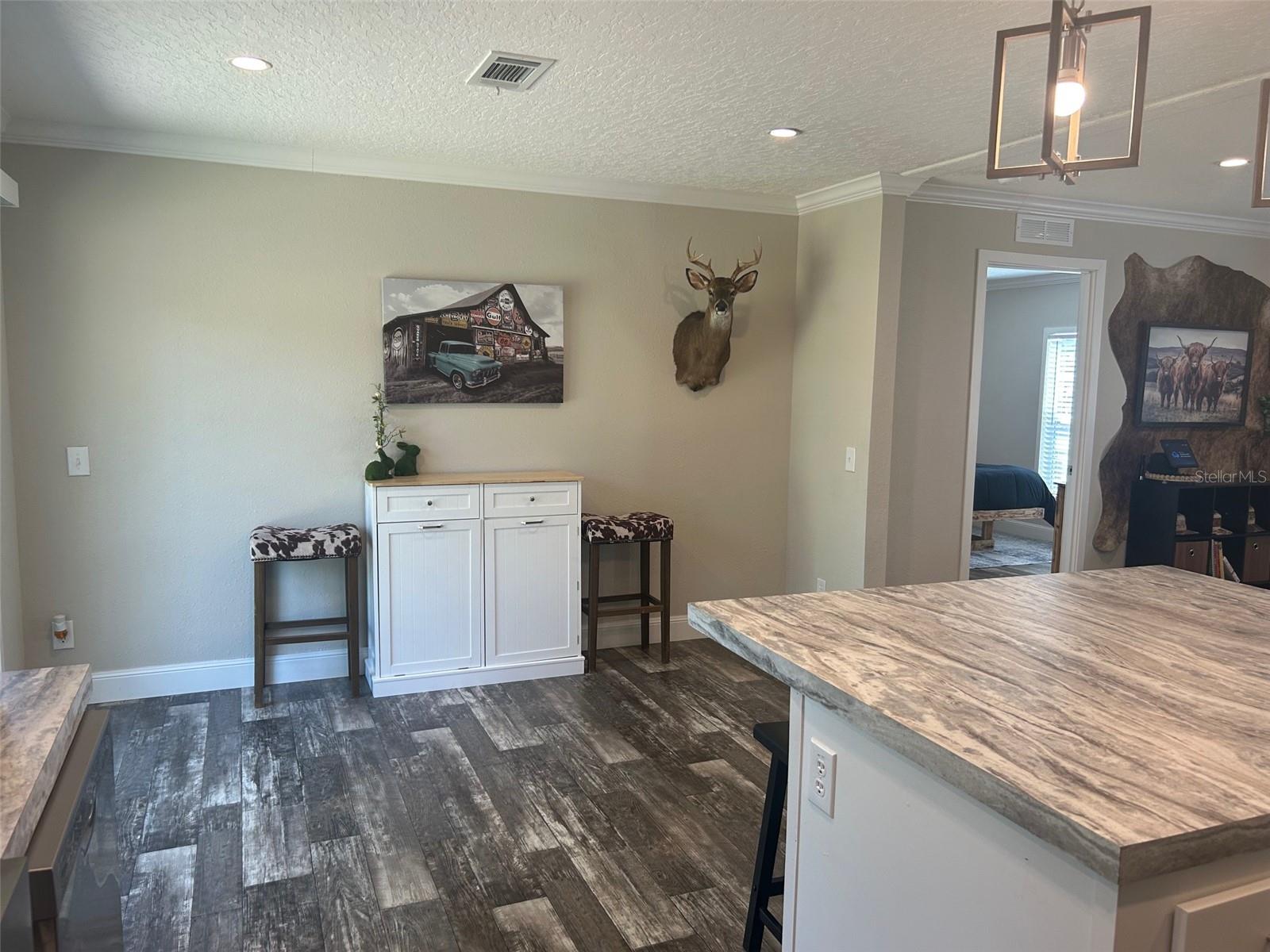 Image 10 of 29 For 4601 Oak Street