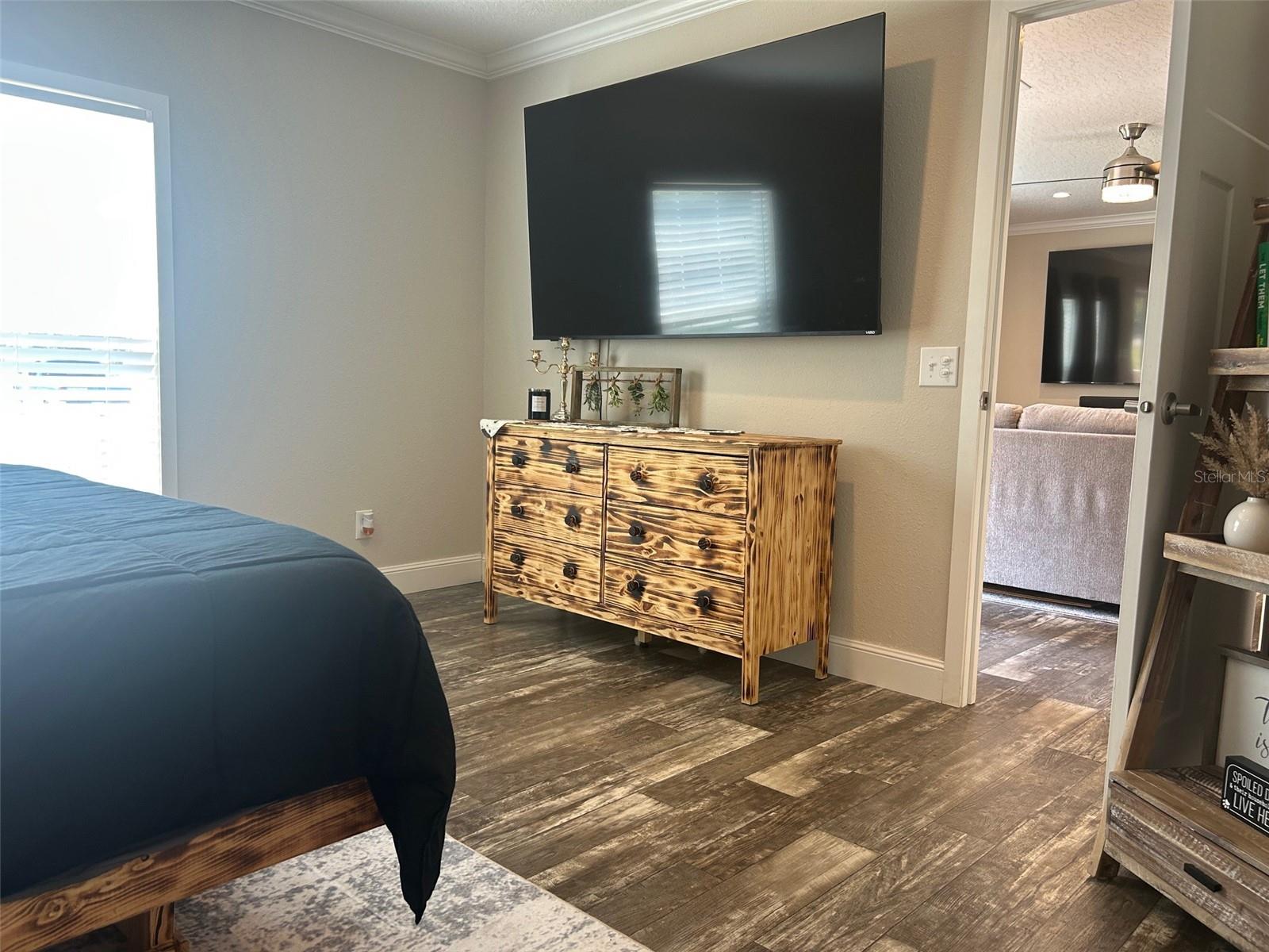 Image 16 of 29 For 4601 Oak Street