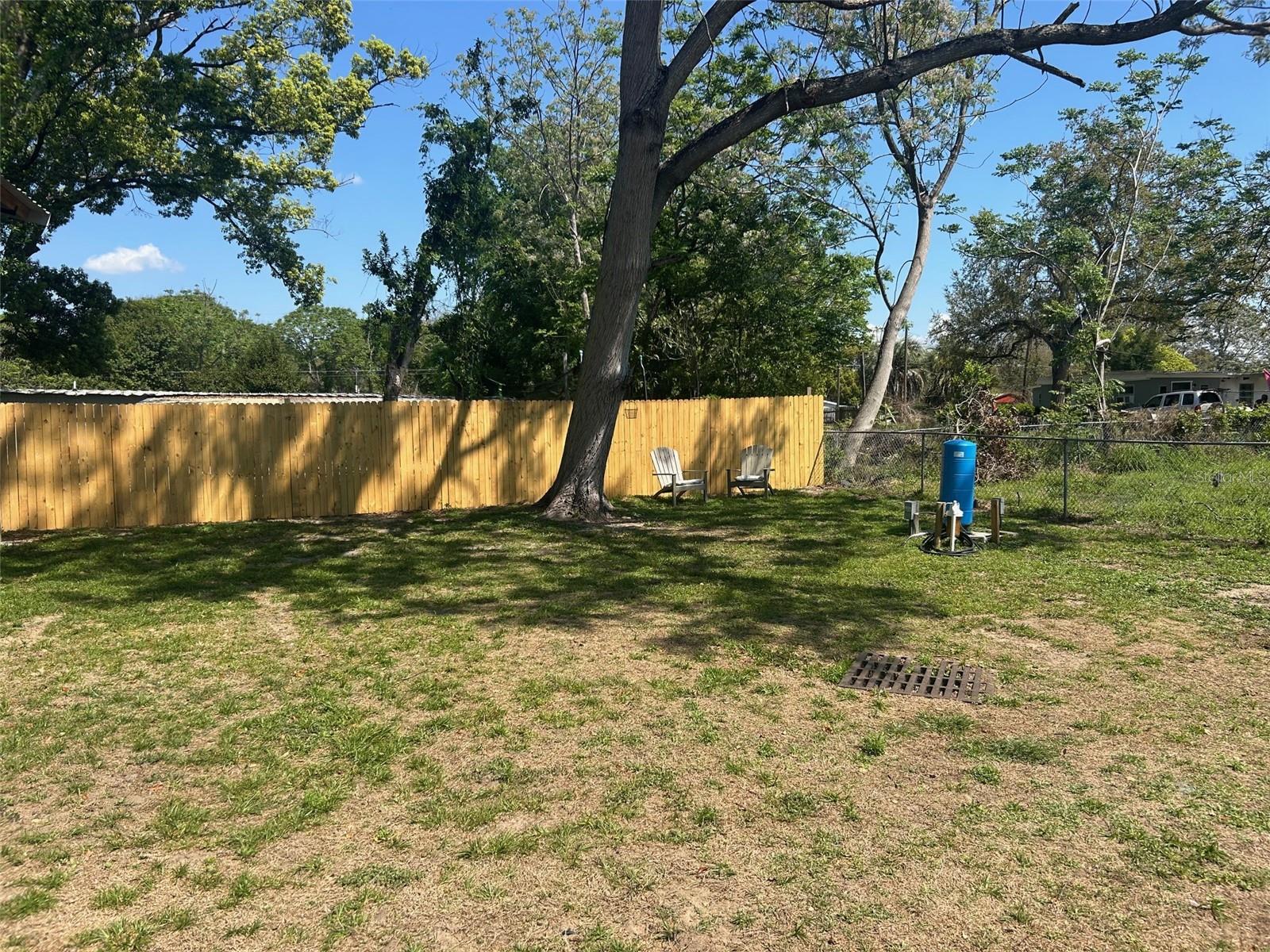 Image 26 of 29 For 4601 Oak Street