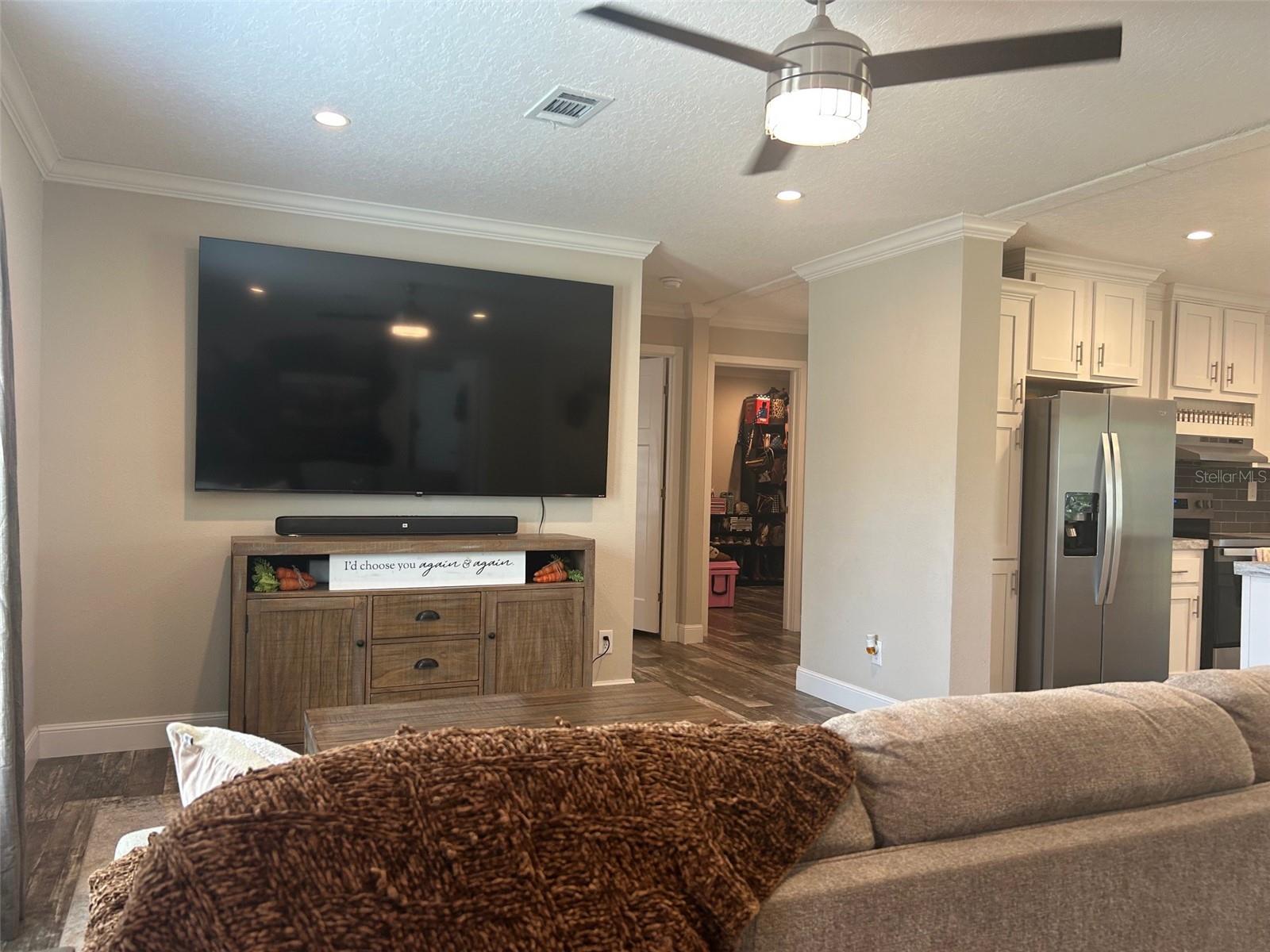 Image 6 of 29 For 4601 Oak Street