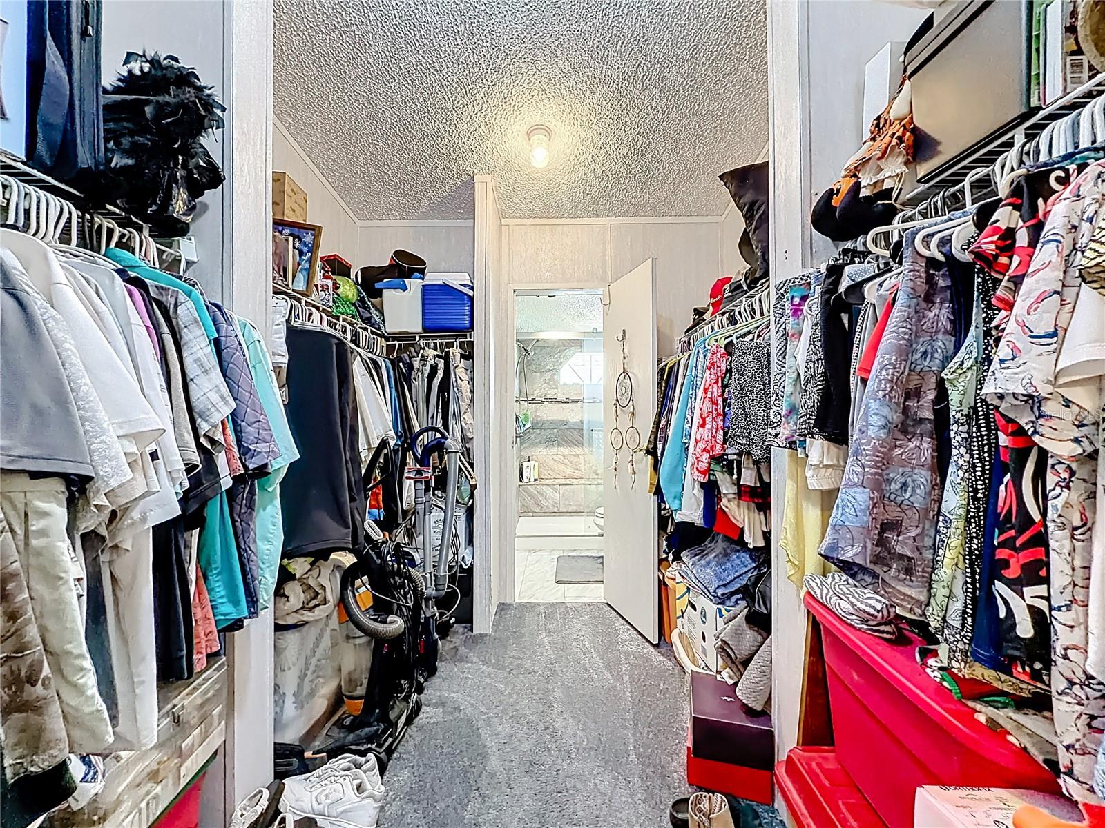 Image 24 of 38 For 2523 Karen Drive