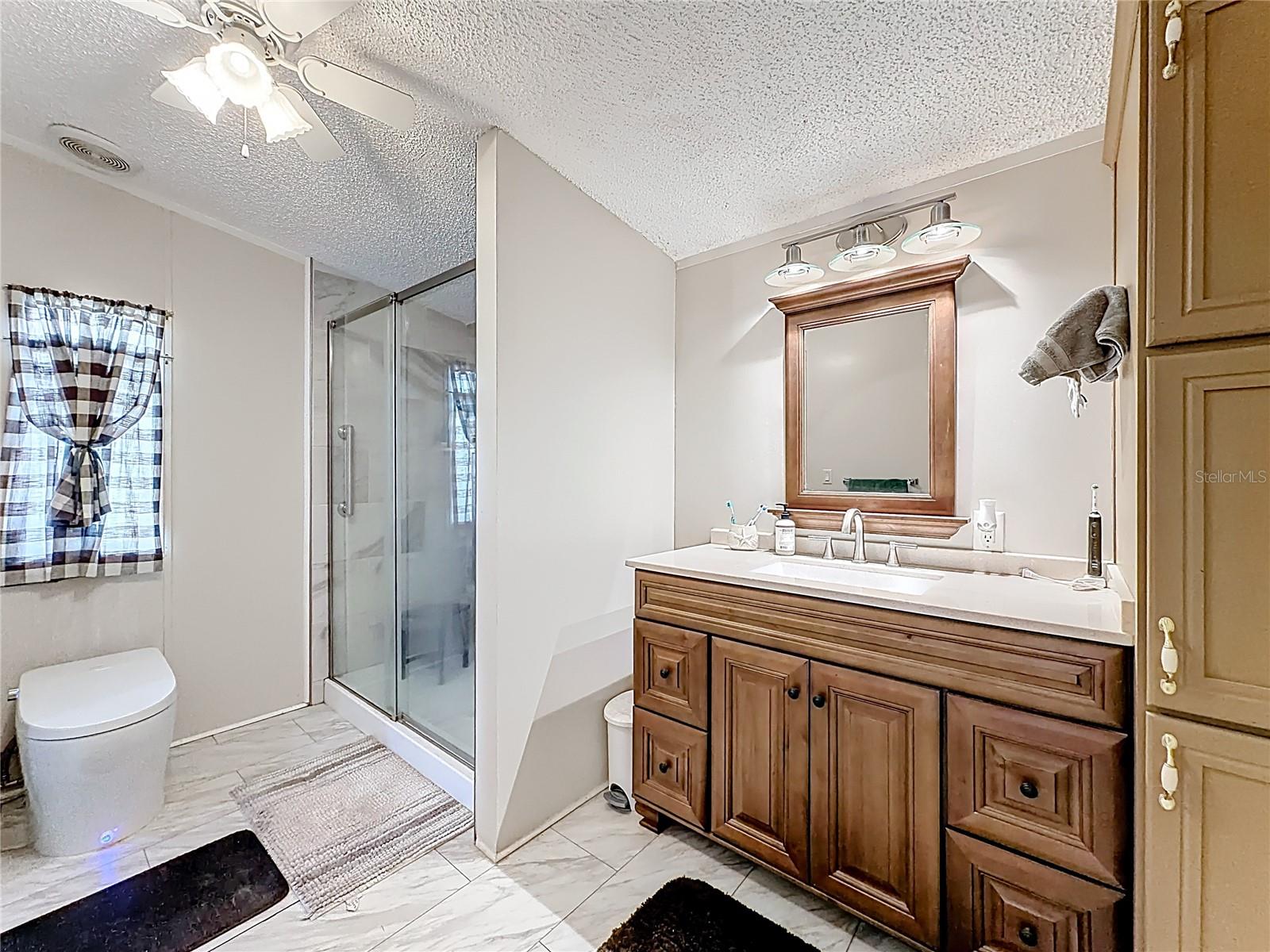 Image 27 of 38 For 2523 Karen Drive