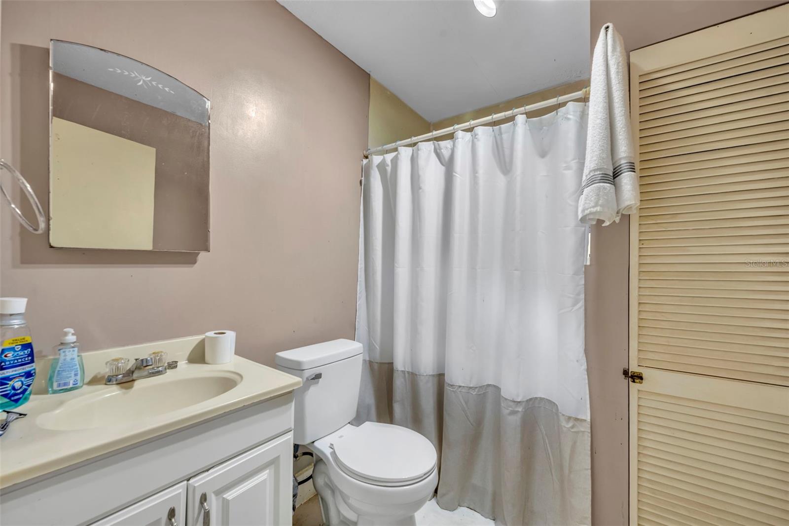 Image 20 of 53 For 140 Johns Street