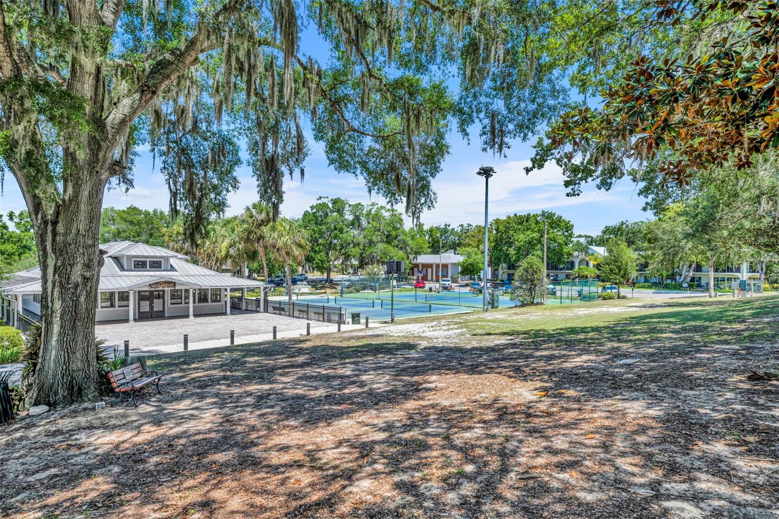 Image 42 of 53 For 140 Johns Street