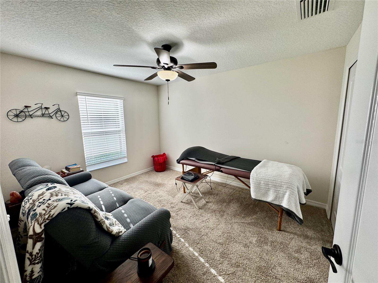 Image 15 of 20 For 3690 Arlington Ridge Blvd