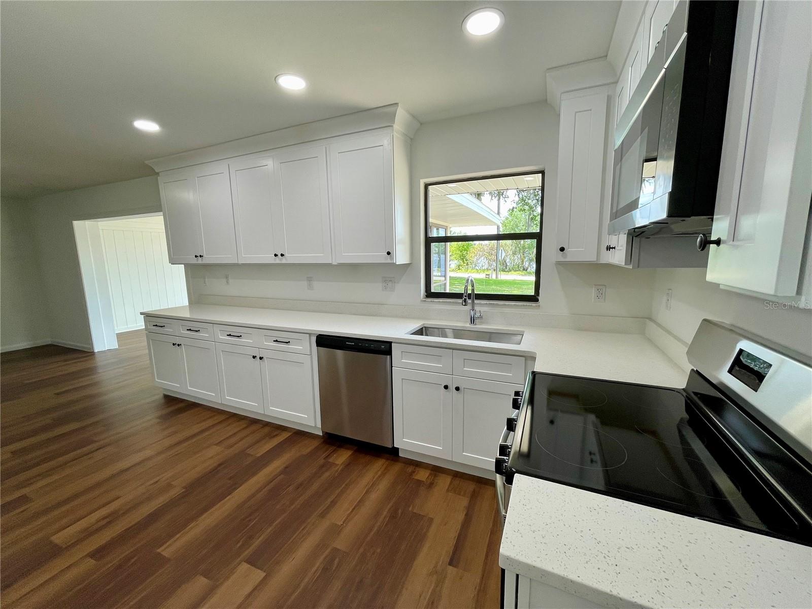 Image 11 of 23 For 1808 Settle Street