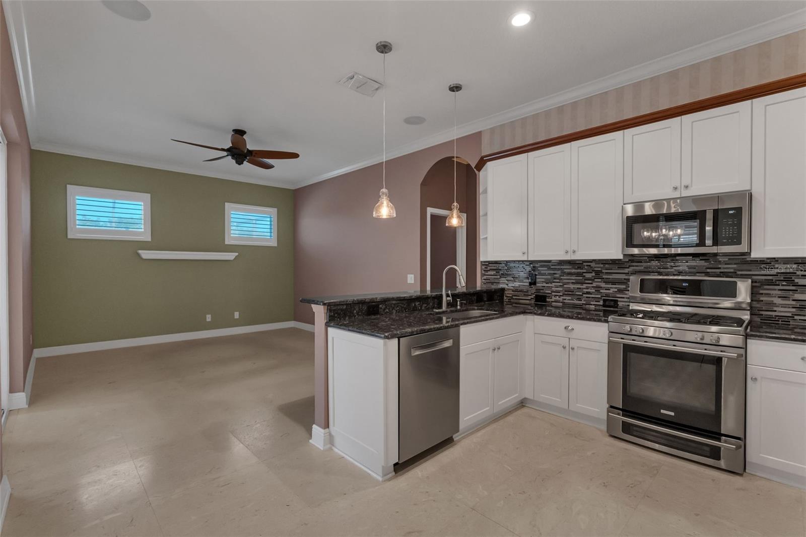 Image 11 of 99 For 4500 Barrister Drive