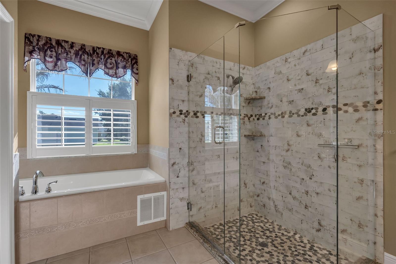 Image 24 of 99 For 4500 Barrister Drive