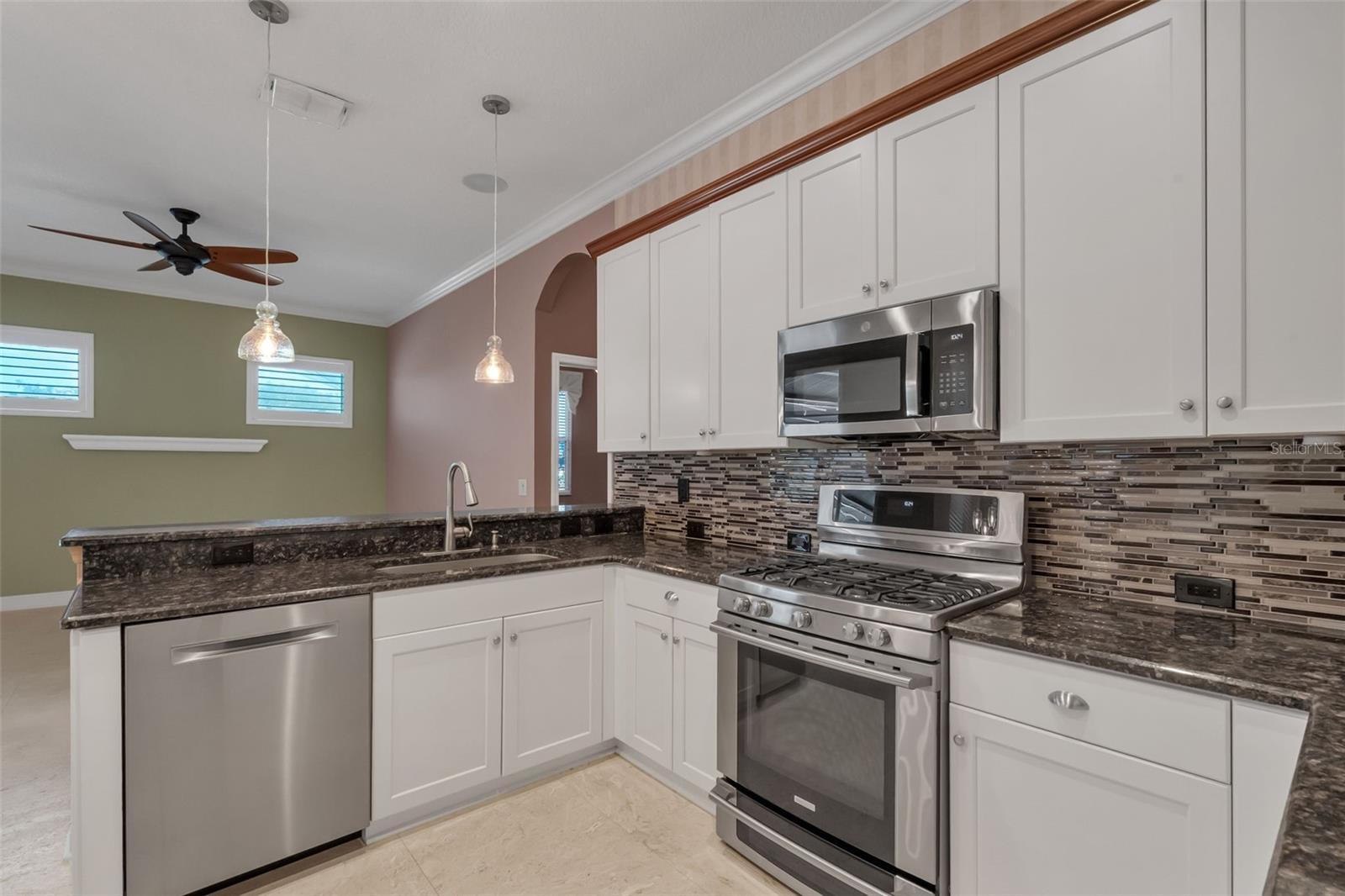 Image 7 of 99 For 4500 Barrister Drive