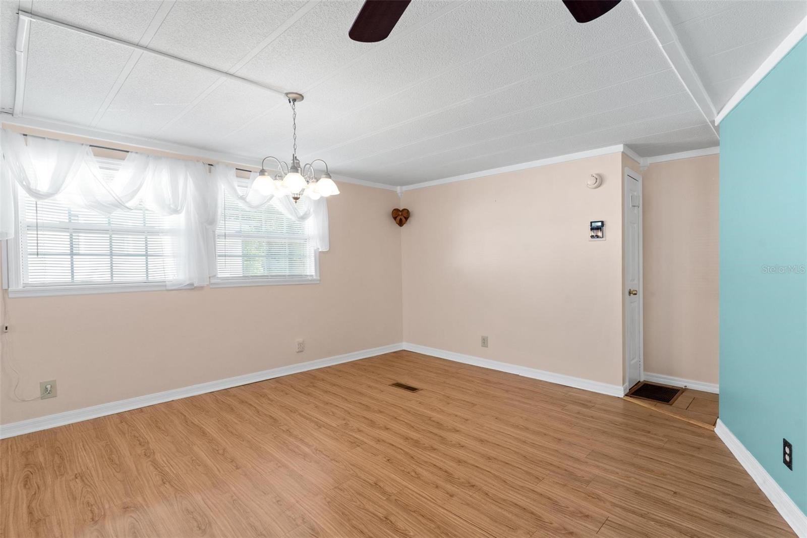 Image 13 of 45 For 2621 Carpenter Place