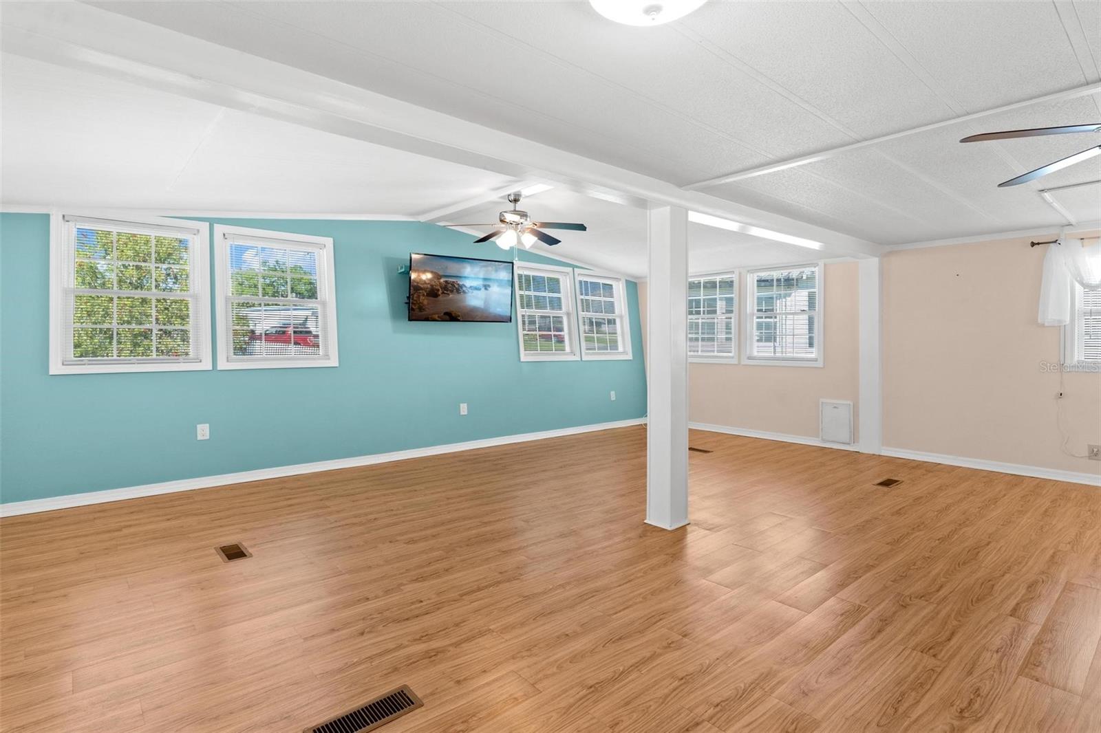 Image 17 of 45 For 2621 Carpenter Place