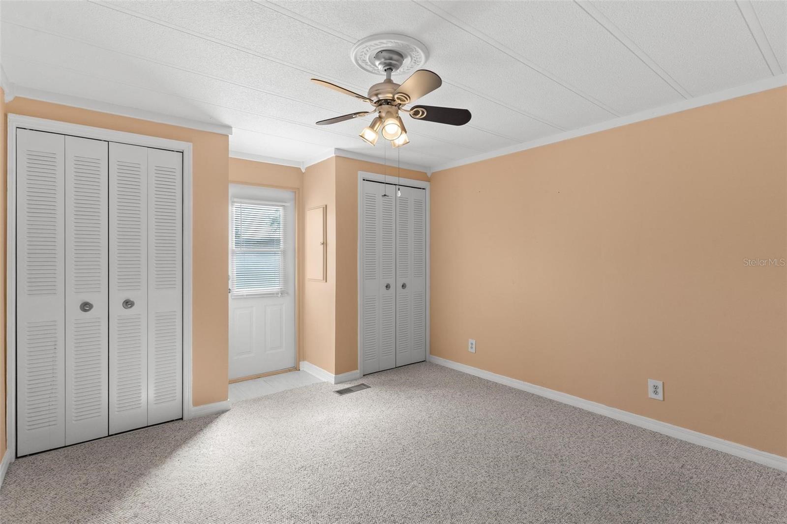 Image 23 of 45 For 2621 Carpenter Place