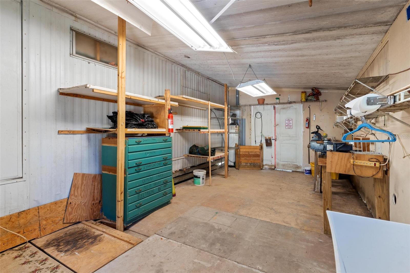 Image 32 of 45 For 2621 Carpenter Place