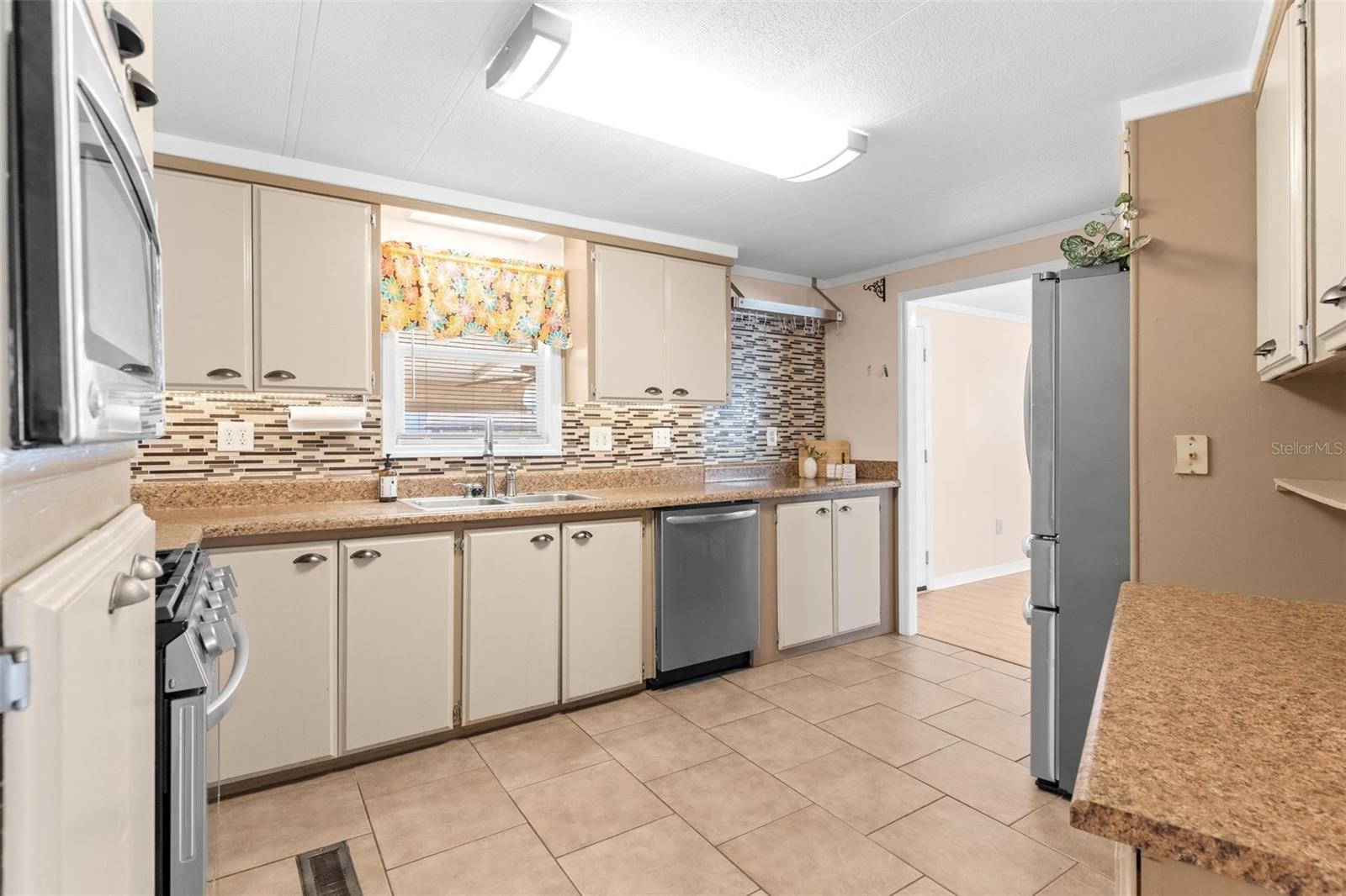 Image 9 of 45 For 2621 Carpenter Place