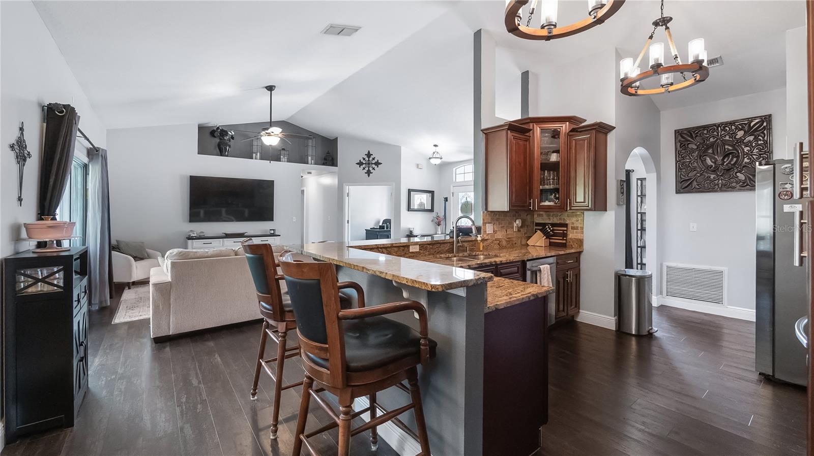 Image 13 of 41 For 8925 Pebble Beach Place