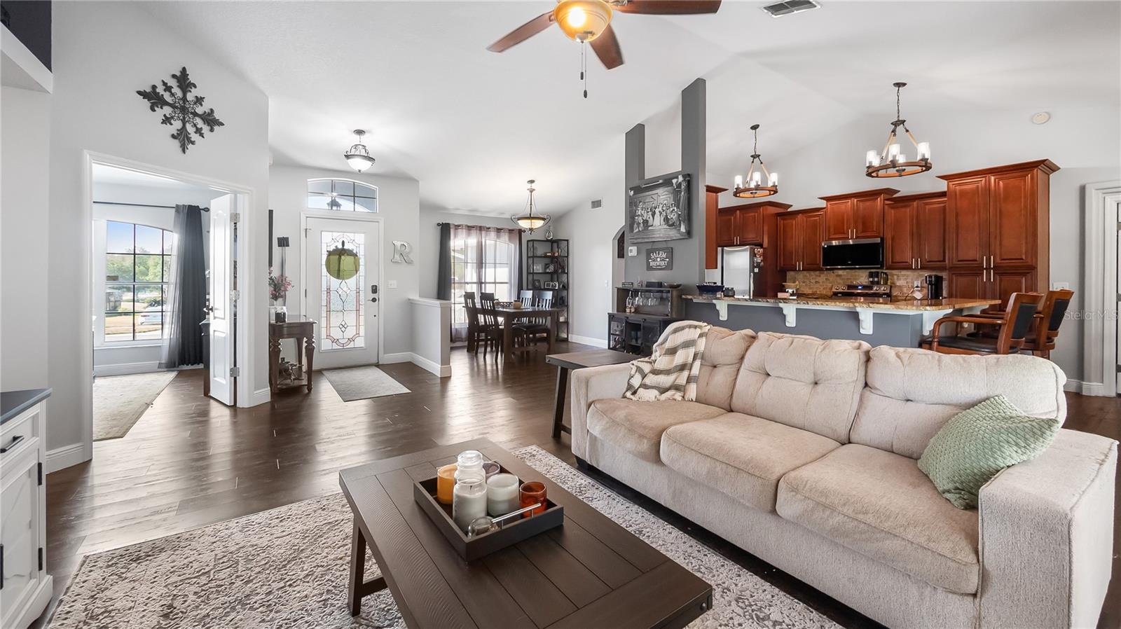 Image 17 of 41 For 8925 Pebble Beach Place