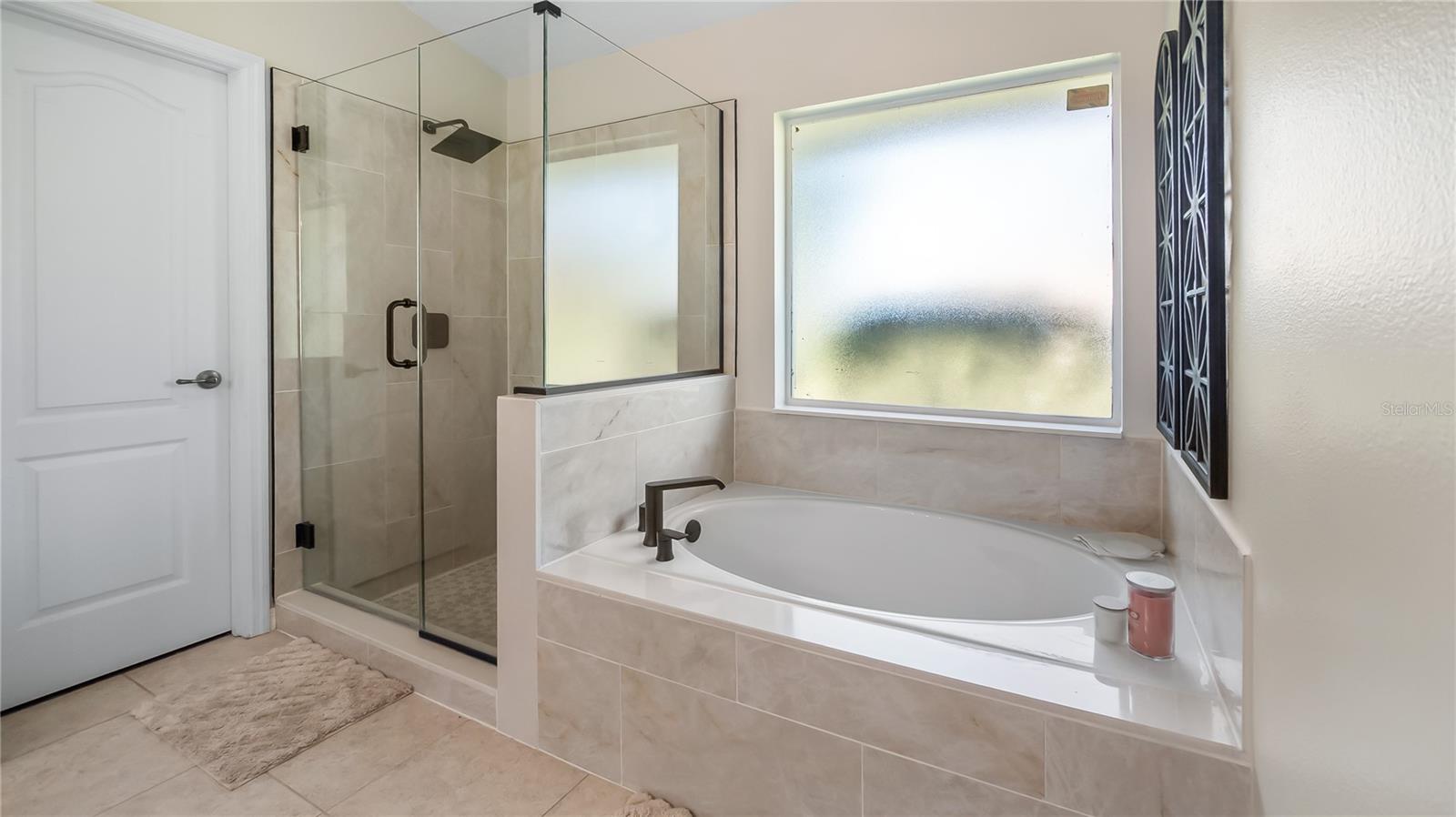 Image 22 of 41 For 8925 Pebble Beach Place
