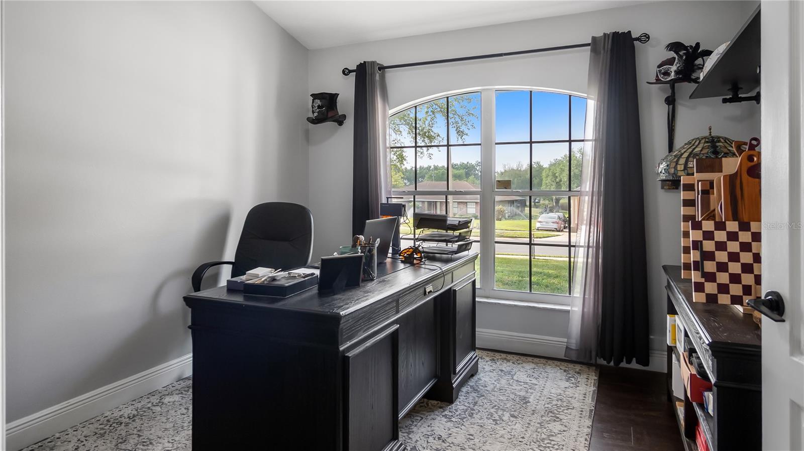 Image 27 of 41 For 8925 Pebble Beach Place