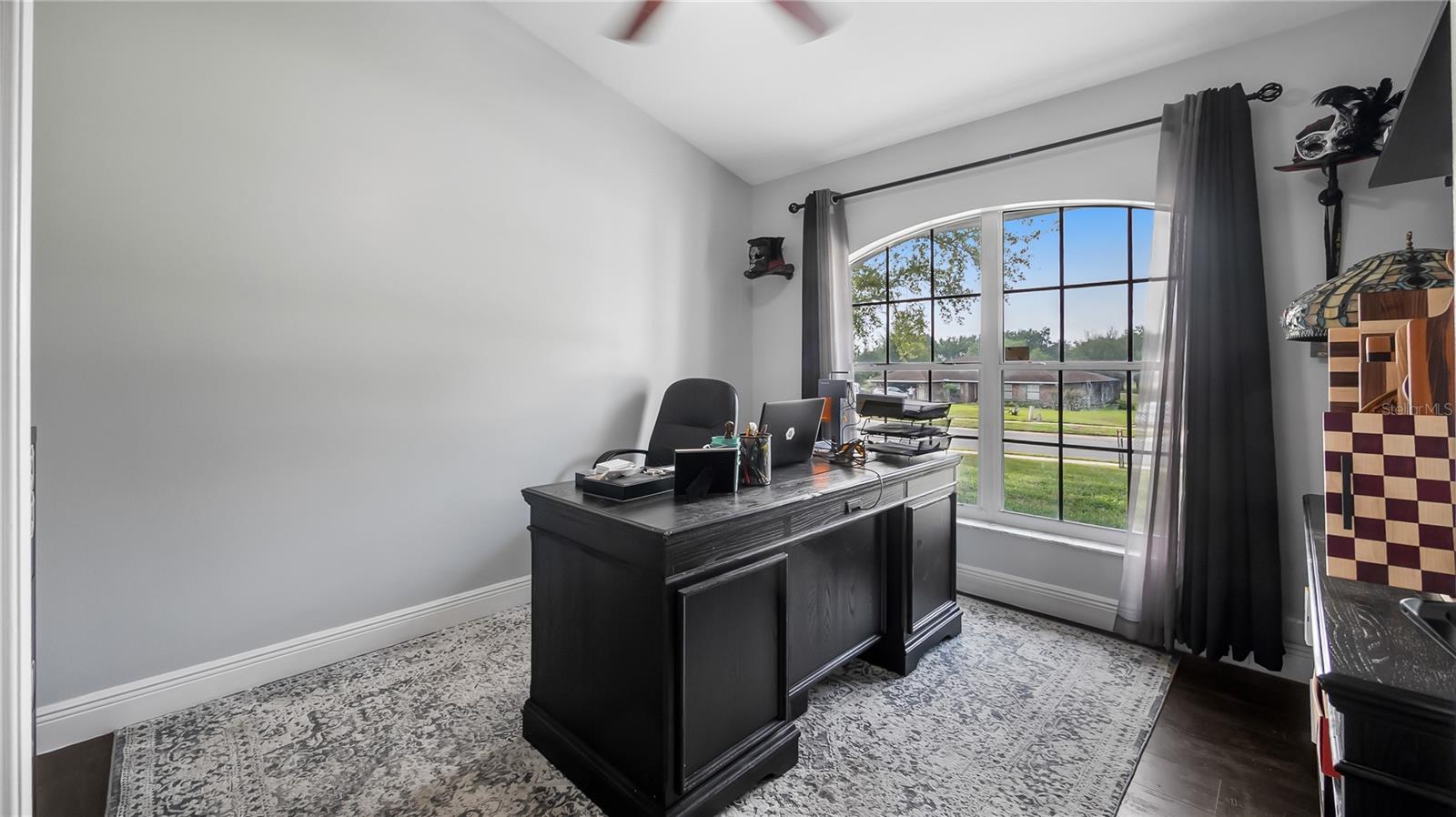 Image 28 of 41 For 8925 Pebble Beach Place