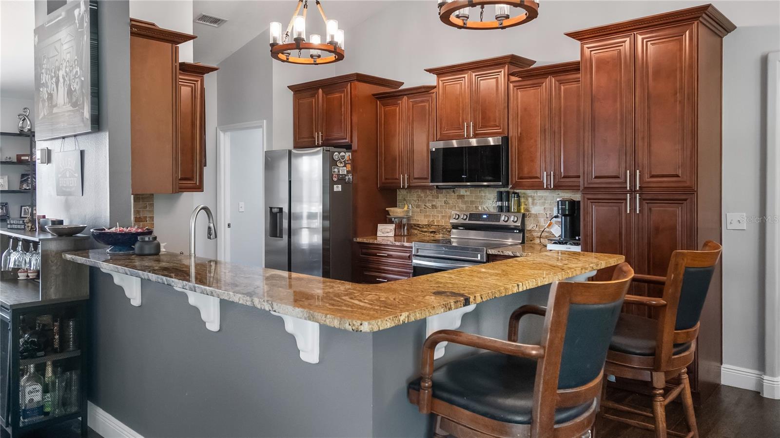 Image 8 of 41 For 8925 Pebble Beach Place