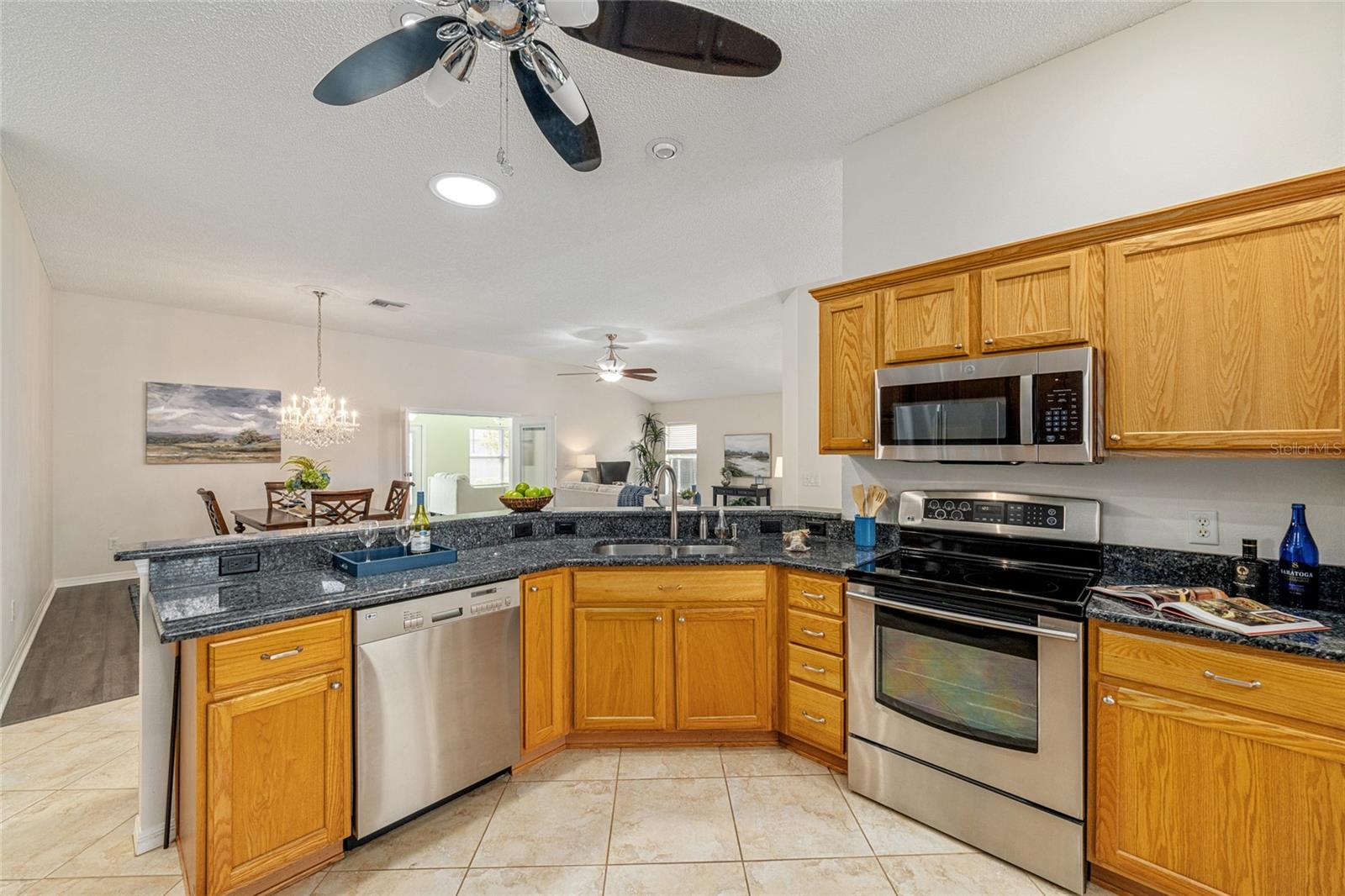 Image 15 of 38 For 17984 89th Rothway Court