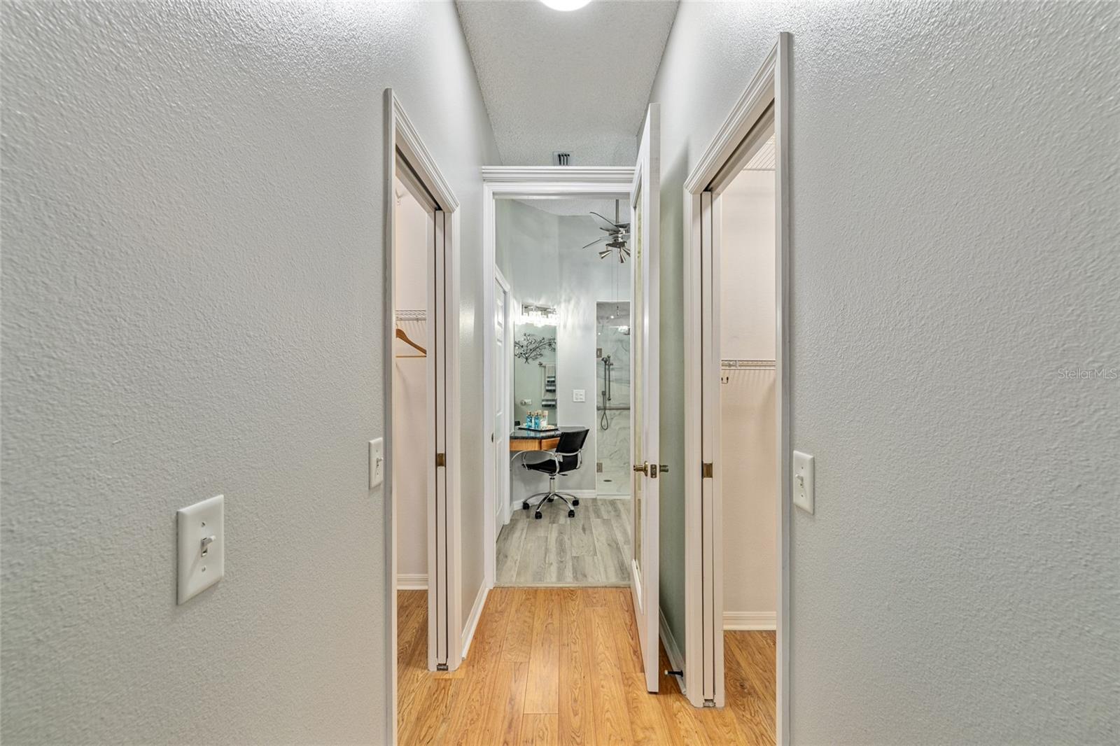 Image 18 of 38 For 17984 89th Rothway Court